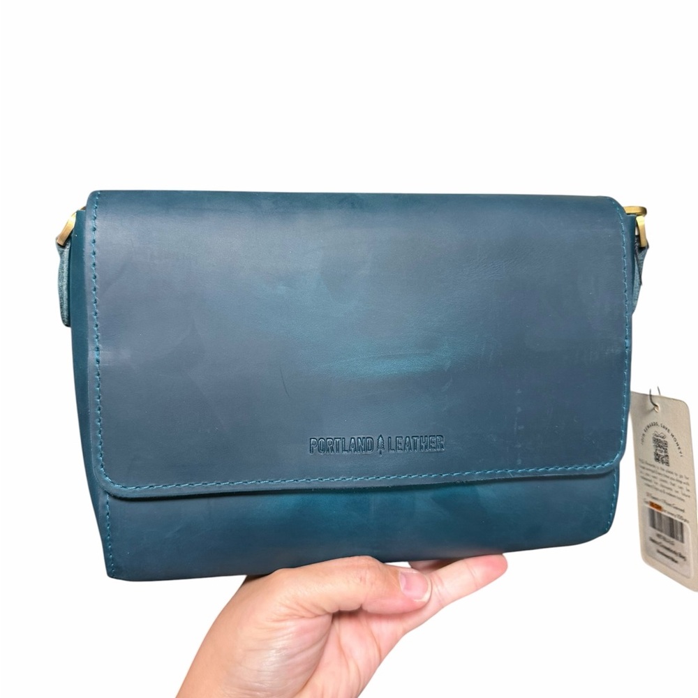 Portland Leather goods Premium Westward Blue Medium Metro Crossbody